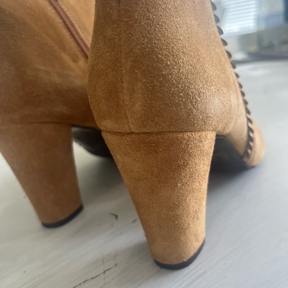 BeautifulDaniela Caramel Zip Ankle Boot sz 8.5 - Picture 6 of 6